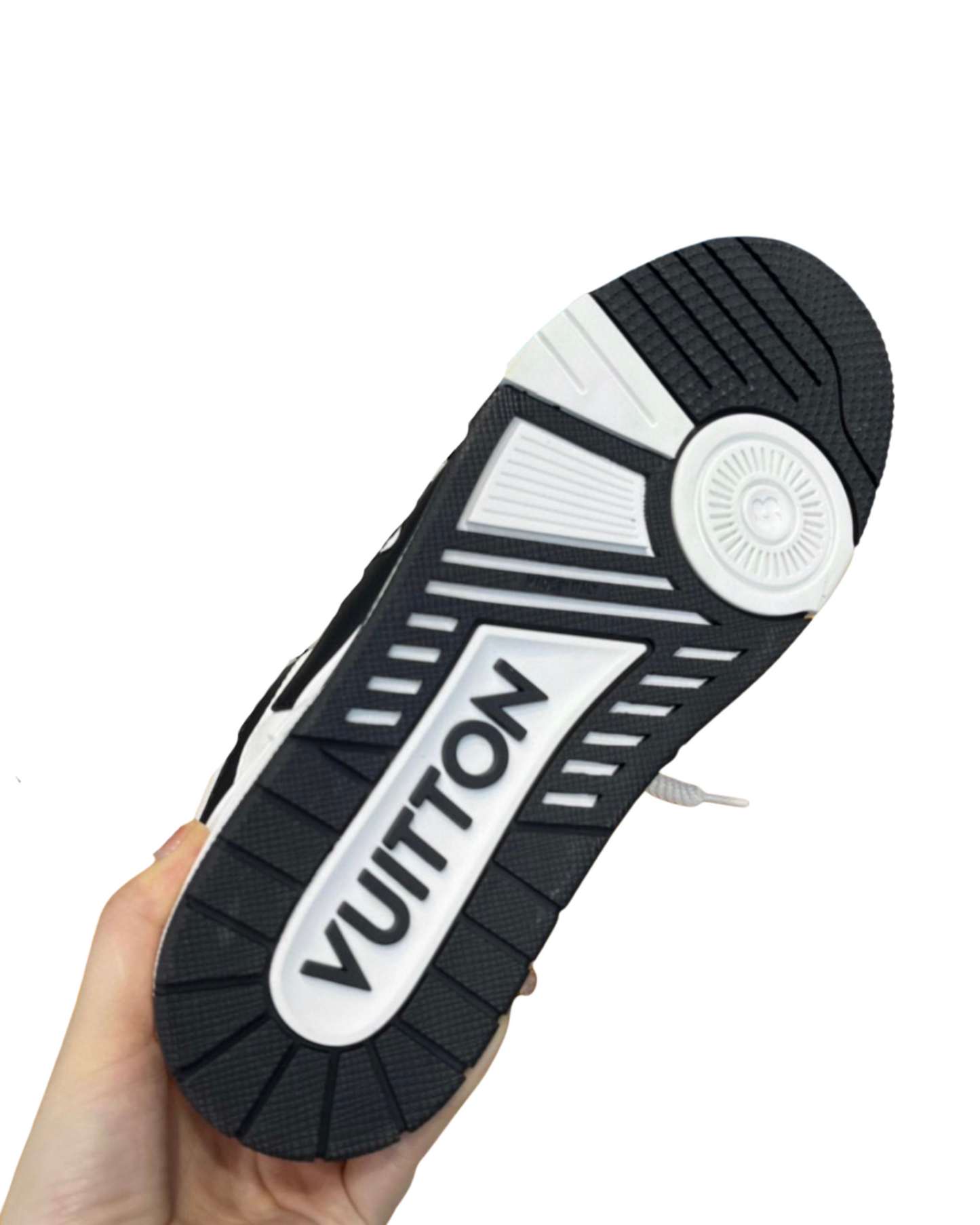 LV Skate - Black and White